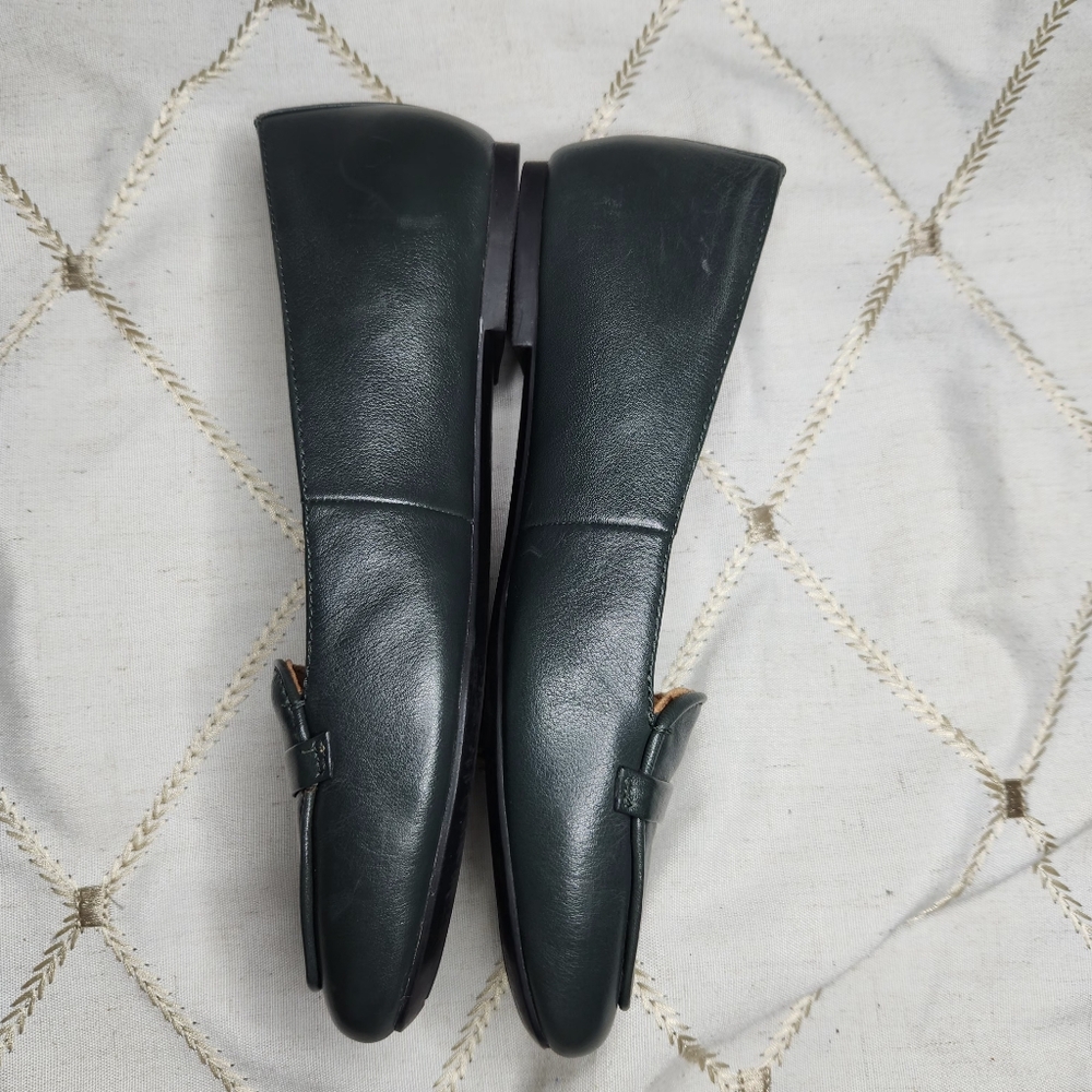 Vionic Hayes Scarab Green Loafers Size 6 Orthotic Support Comfort EUC - Picture 8 of 9